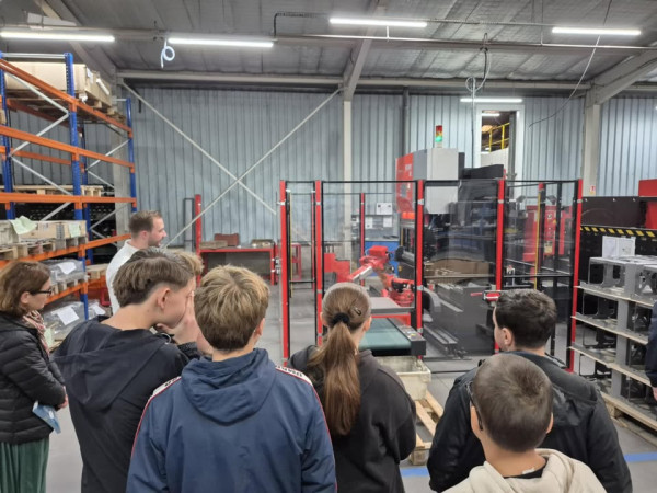 À la rencontre de l’industrie locale avec nos jeunes !
